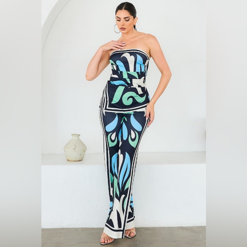 #06 The Upscale Pant Set- LAST ONE - Picture 2 of 7
